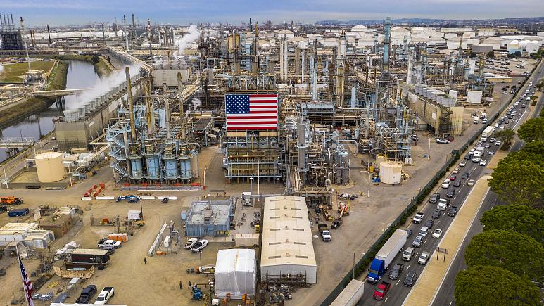تصویر از ترامپ سخاوتمندانه به‌جای مکزیک تولید نفت آمریکا را کاهش می‌دهد