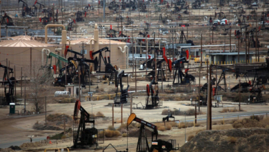 تصویر از فروپاشی تولید، کابوس فعالان نفت
