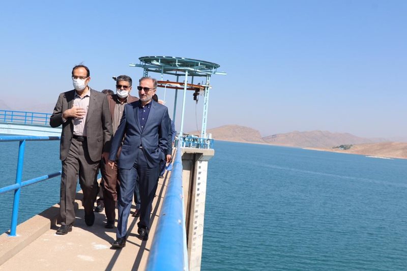 تصویر از عملیات اجرایی مرحله نخست طرح آبرسانی به کلان‌شهر شیراز آغاز شد