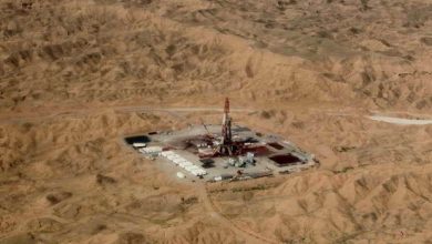 تصویر از حجم نفت درجای میدان آذر ۴.۳ میلیارد بشکه است