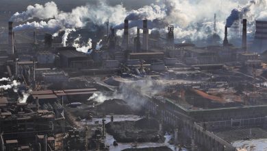 تصویر از جریمه فولادسازی های چین به جرم انحراف از برنامه های ضدآلودگی هوا