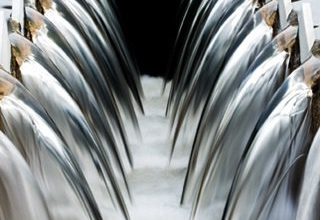 تصویر از رفع چالش تولید آب صنعتی در دستور کار پارک فناوری صنعت نفت