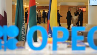 تصویر از بررسی تقاضا و عرضه نفت در نخستین روز نشست کمیسیون اقتصادی اوپک