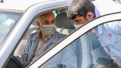 تصویر از تلمذ مدیرعامل ایران خودرو در محضر یاسر جبرائیلی