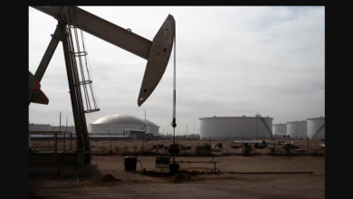 تصویر از قراردادهای معیار ماه‌های آینده نفت در مسیر کاهش هفتگی بیش از ۱ درصد قرار دارند