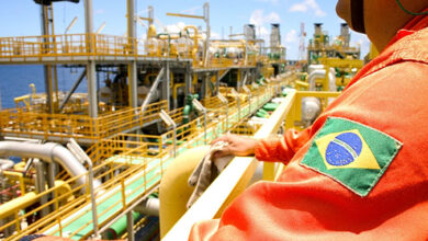 تصویر از قیمت نفت در سایه ژئوپلیتیک