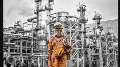 تصویر از مصائب کارگران پتروشیمیها در جنوب