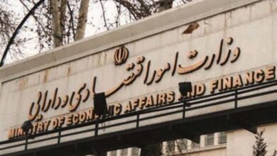 تصویر از واگذاری سهام سایپا، ایران خودرو و فولاد مبارکه مشروط به جلسه با عارف شد