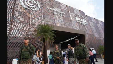 تصویر از کاپ 30: اصلا ما اینجا چه غلطی می‌کنیم؟