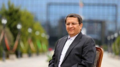 تصویر از بررسی تغییر در بانک مرکزی و کارنامه رئیس قدیم و جدید/ بازگشت همتی همزمان با اعتراضات بازار