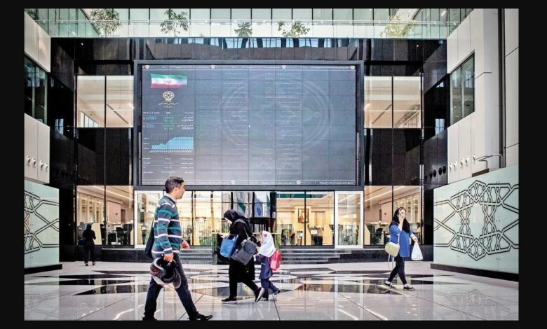 تصویر از داد و ستد 105 هزار و ۱۸۵ تن مواد پلیمری در بورس کالا