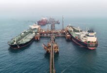 تصویر از نفت در تقاطع مذاکرات مسقط