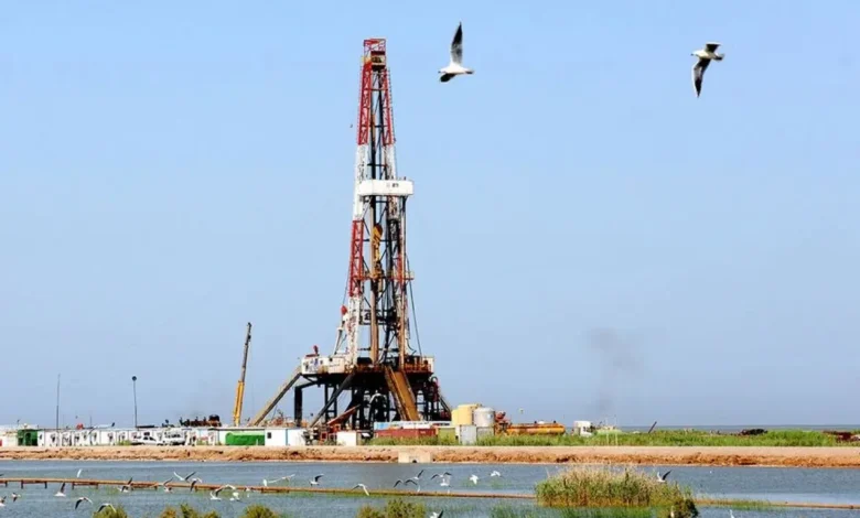 تصویر از قمار در آزادگان؛ بازی پرهزینه با حیاتیترین میدان نفتی کشور