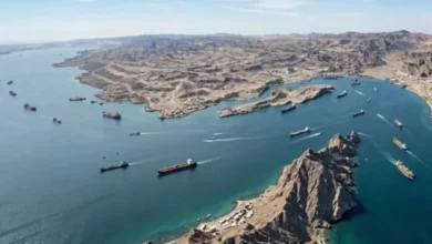 تصویر از عبور یک نفتکش دیگر با هماهنگی ایران از تنگه هرمز