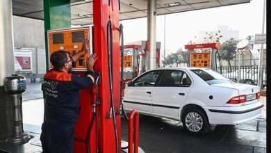 تصویر از وزیر نفت: برای مدیریت بنزین بستهای از راهکارهای متنوع در دست بررسی است