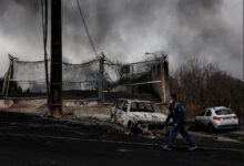 تصویر از استاندار خوزستان: بخشهای عمده آسیبدیده از جنگ در خوزستان، شرکت فولاد، پتروشیمی و کشتیسازی هستند
